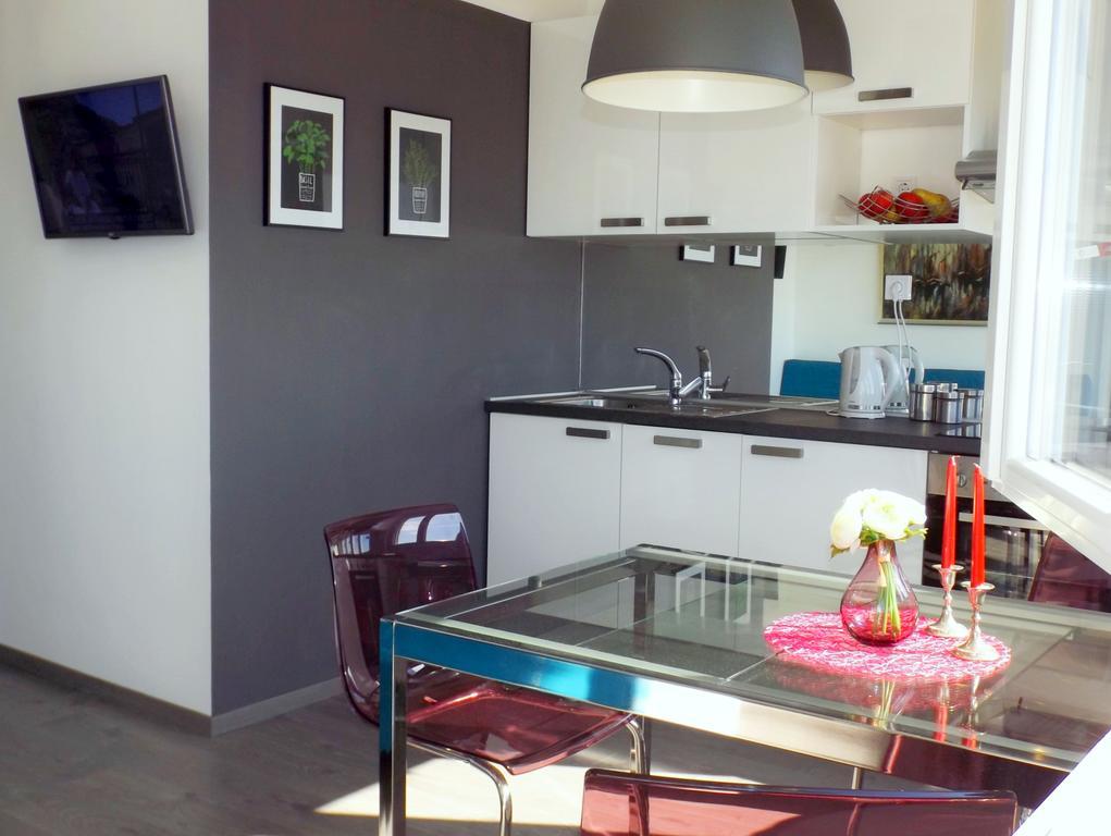 Apartment Lea Макарска Екстериор снимка