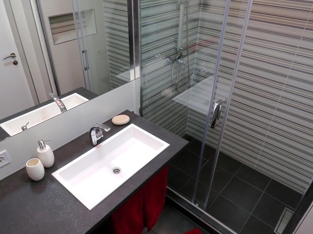 Apartment Lea Макарска Екстериор снимка