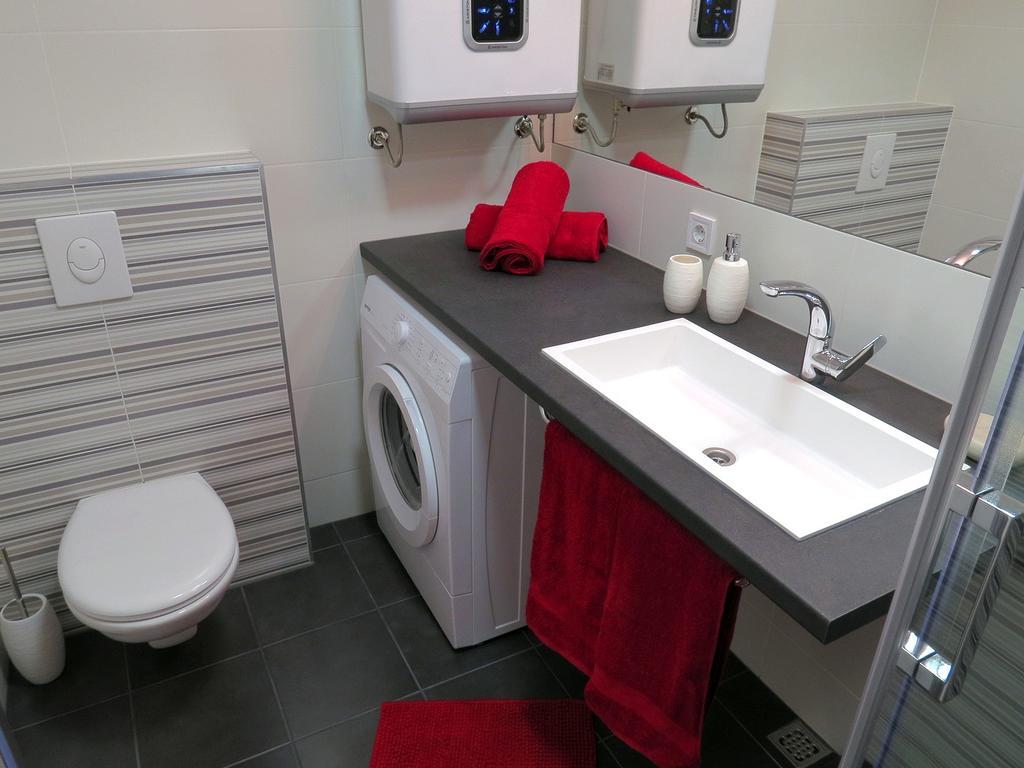 Apartment Lea Макарска Екстериор снимка