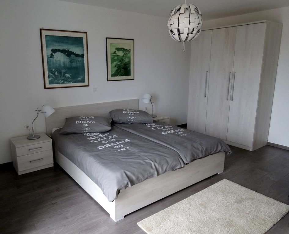 Apartment Lea Макарска Екстериор снимка